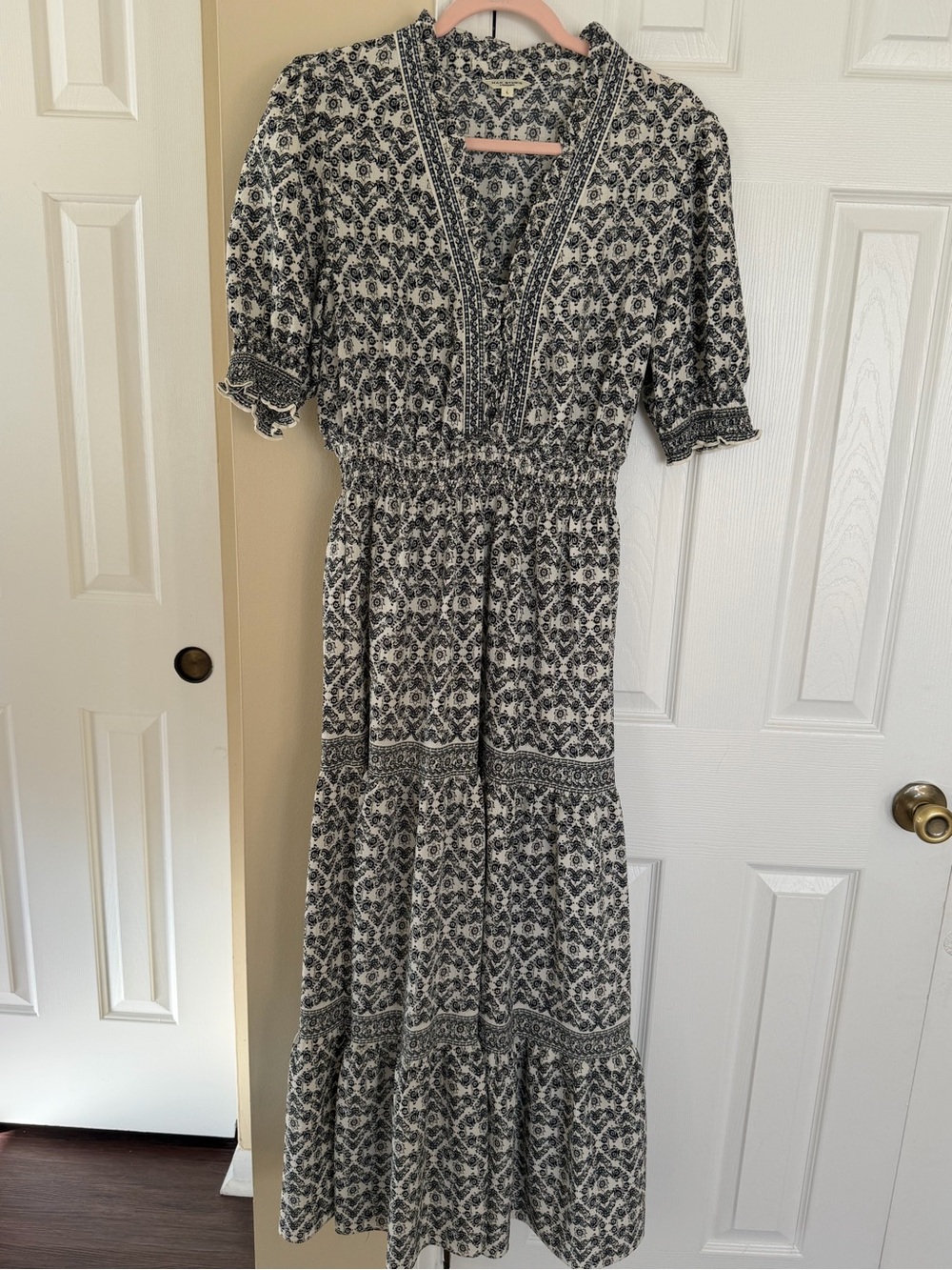 Max Studio Black and White Printed V-Neck Tiered Maxi Dress